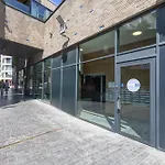 Апартаменти Lecomte - New Helmond 219 *