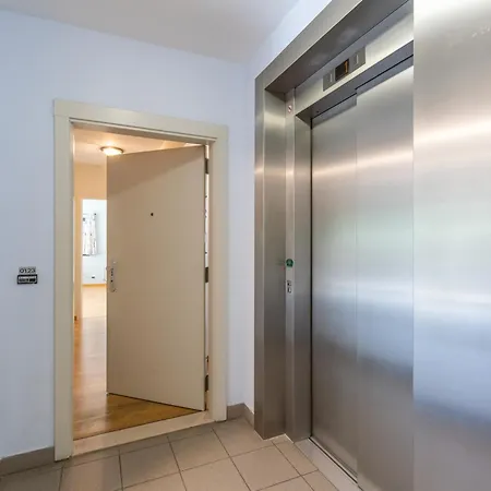 Lecomte - New Helmond 219 Apartamento