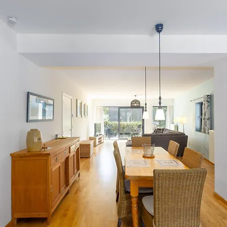 Lecomte - New Helmond 219 公寓