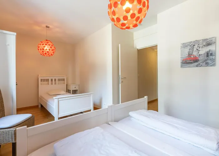 דירה Lecomte - New Helmond 219 *