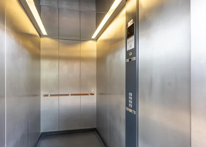 Lecomte - New Helmond 219 * אוסטנדה