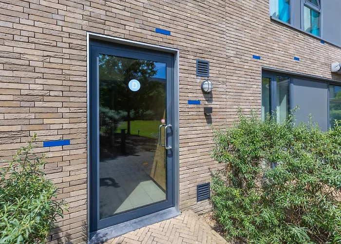 Lecomte - New Helmond 219 דירה *